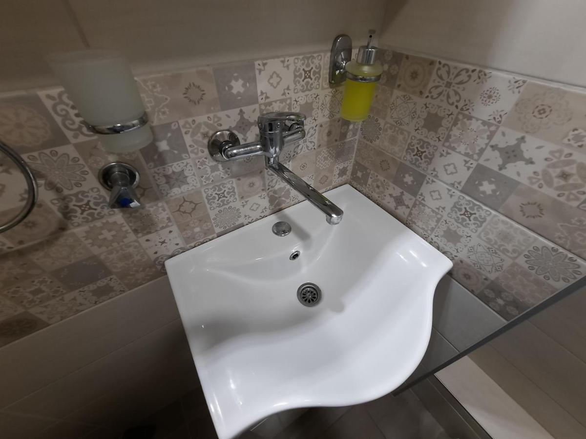 Two Kings Apartment Novi Sad Esterno foto