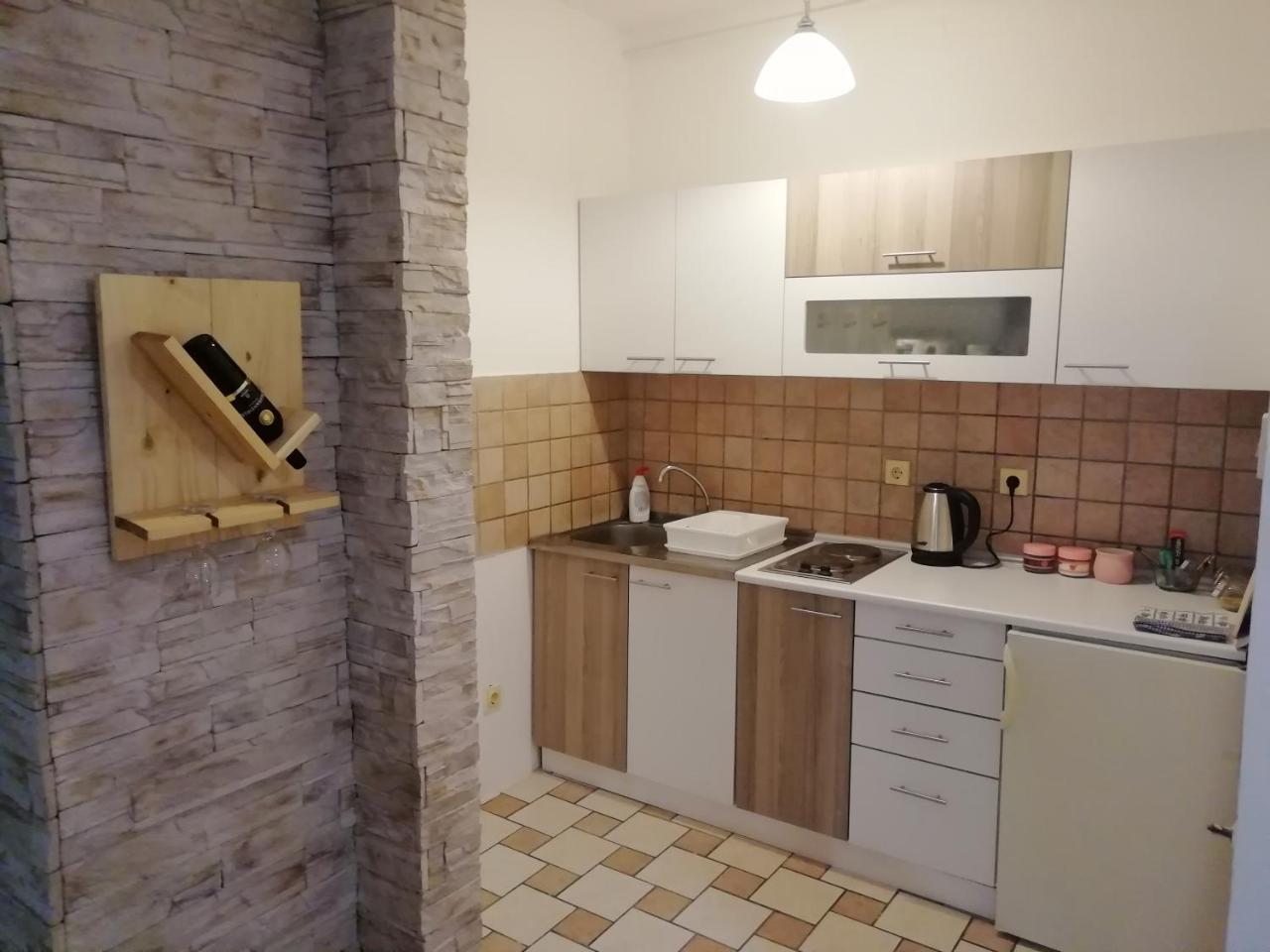 Two Kings Apartment Novi Sad Esterno foto