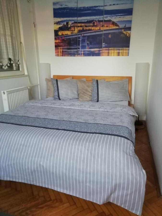 Two Kings Apartment Novi Sad Esterno foto
